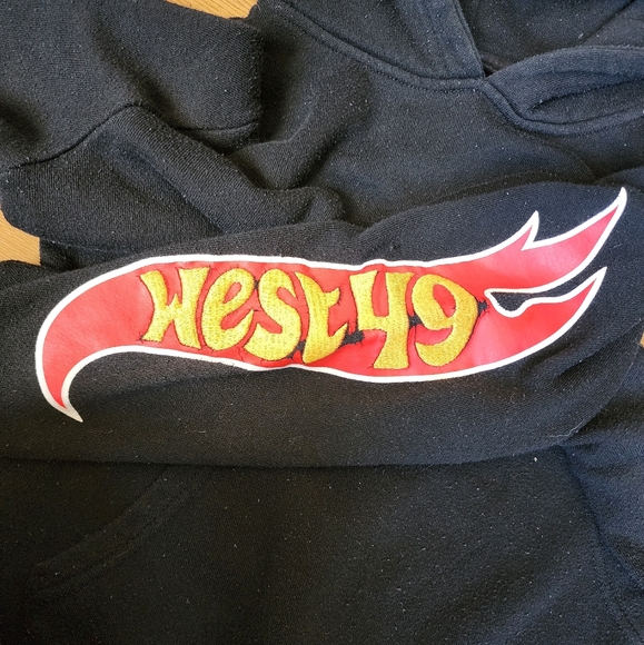 Hot Wheels x West 49 Hoodie - Picture 3 of 6